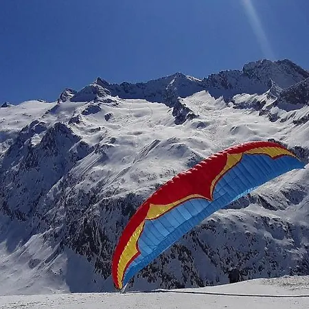 Lisa アパート ゼルデン